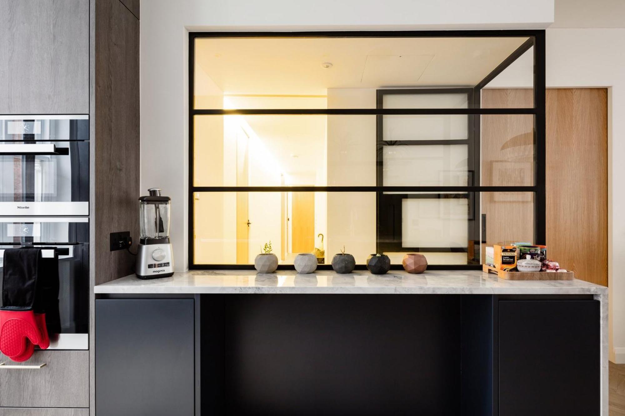 Modern Apartment & Rooms At Charing Cross London Ngoại thất bức ảnh